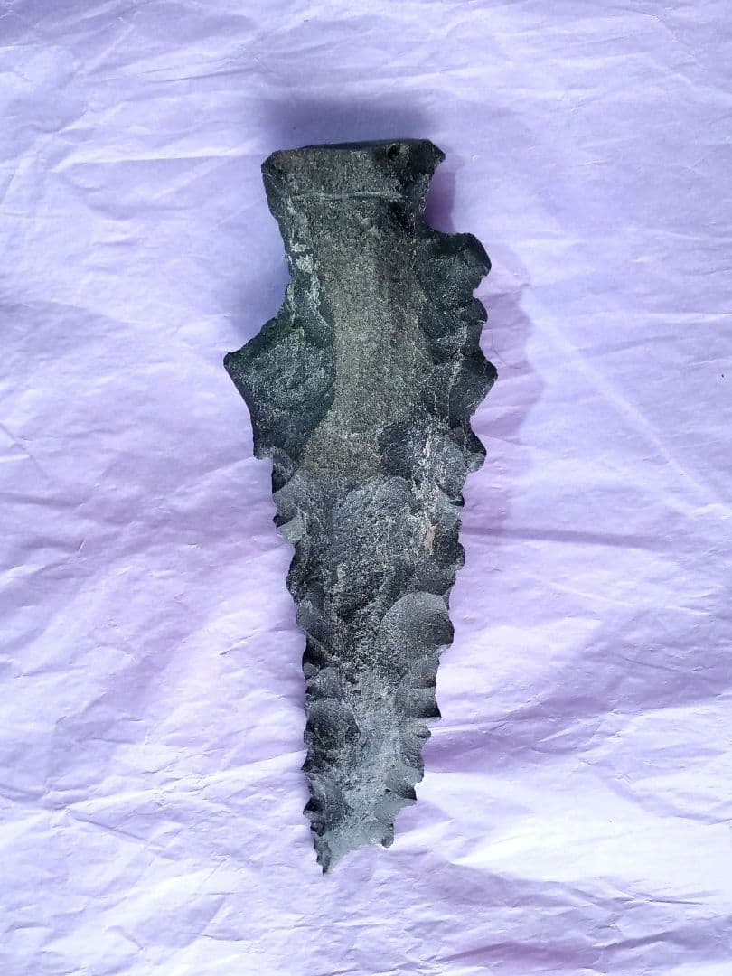 卑弥呼石剣 本物 サヌカイト 石器 模写