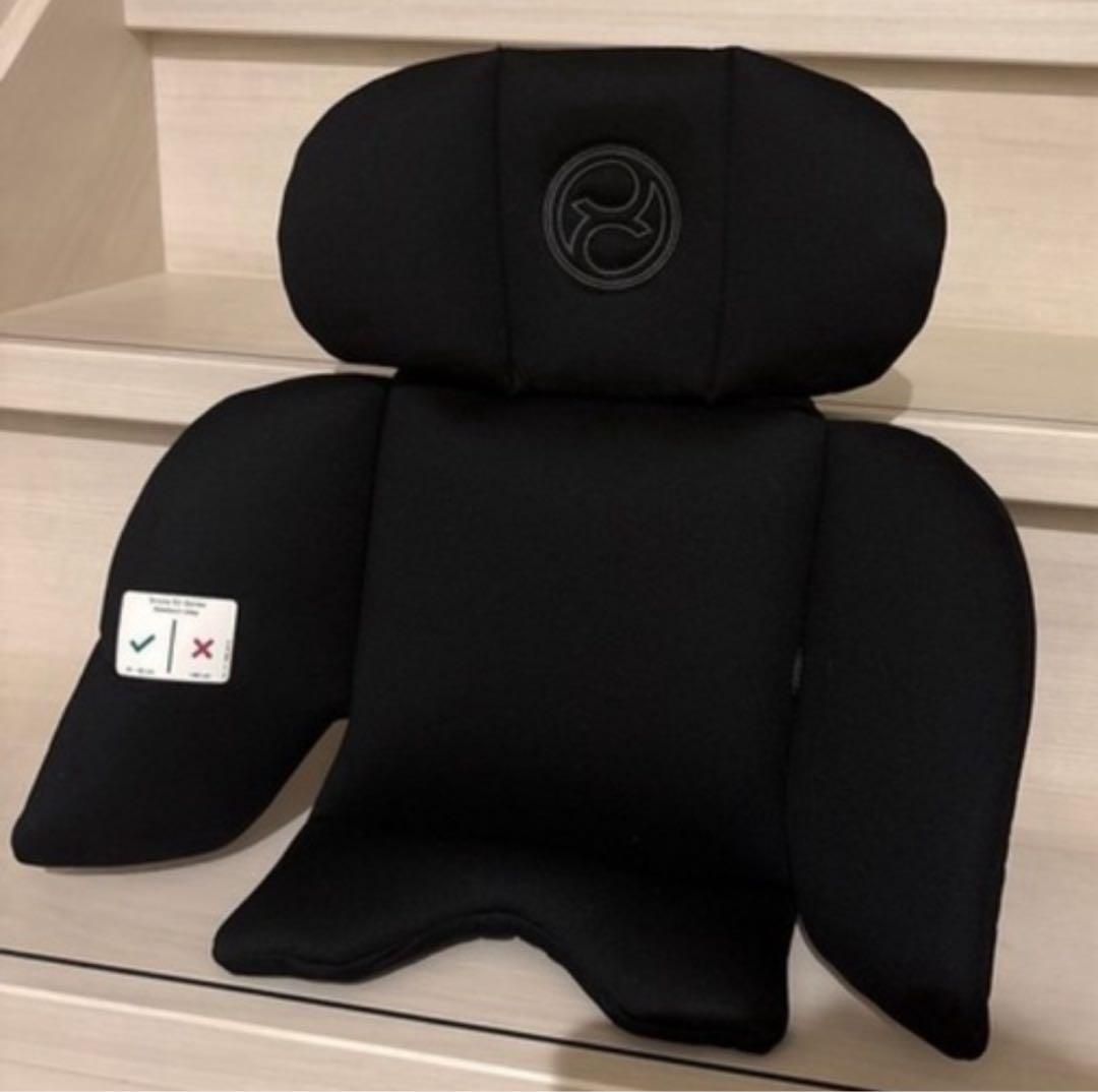 サイベックス　チャイルドシート　シローナsx2 i-size