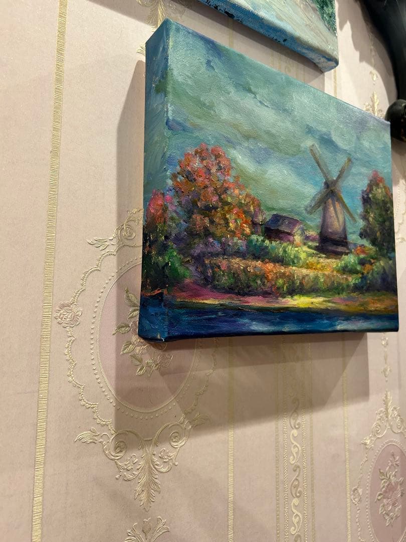 風車の油彩画 金色フレーム付き