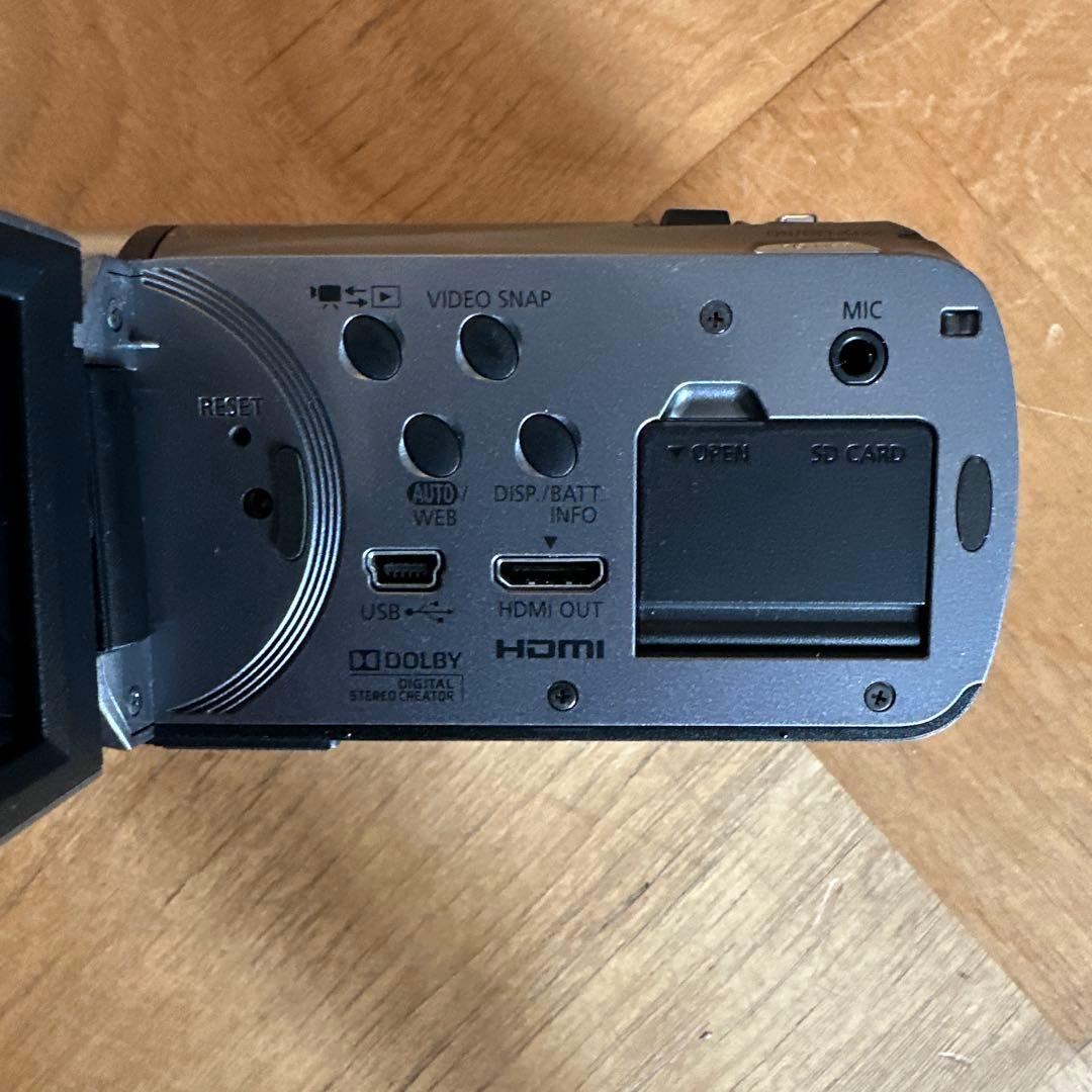 Canon ivIs HF R21 2011年製