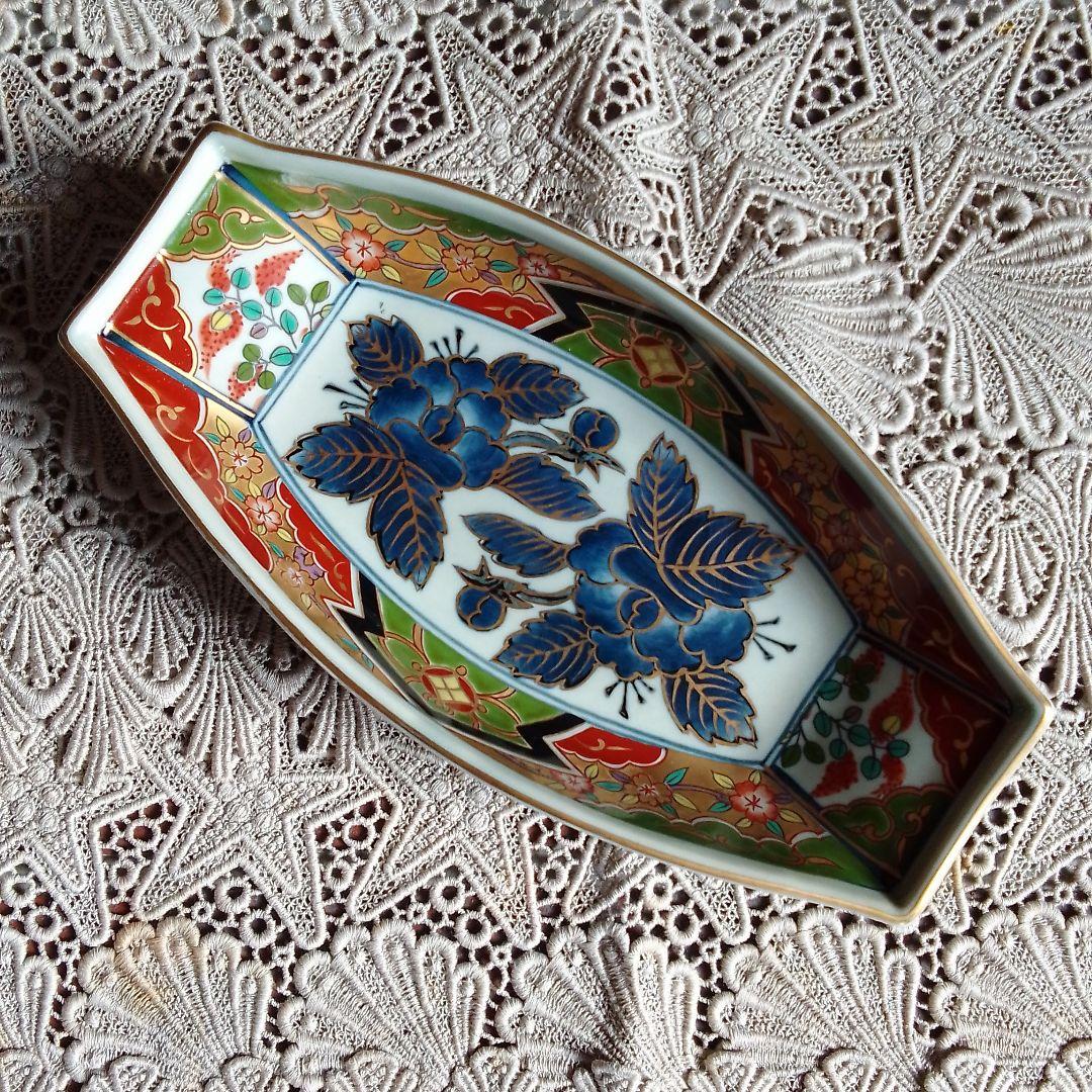 舟形皿 青い花装飾 オリジナル箱付き