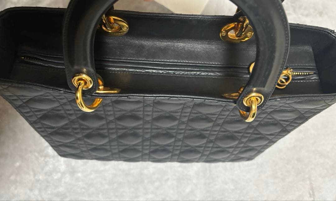 ChristianDior Paris 黒 レザーハンドバッグ