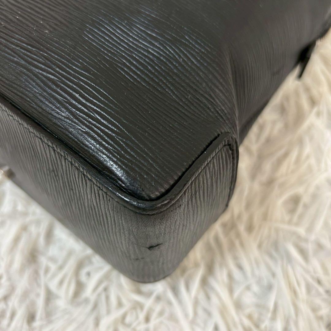 極美品✨アニアリ　ビジネスバッグ　ブリーフケース　レザー　ブラック