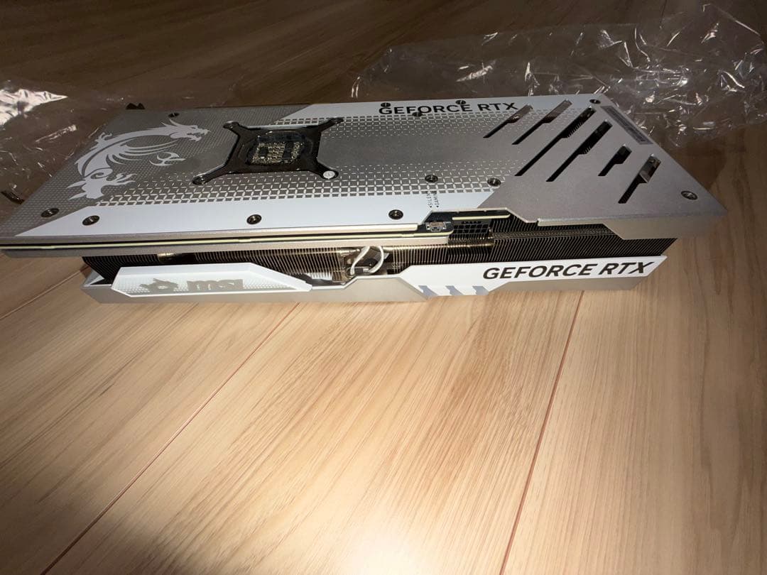 GeForce RTX ホワイト グラフィックボード