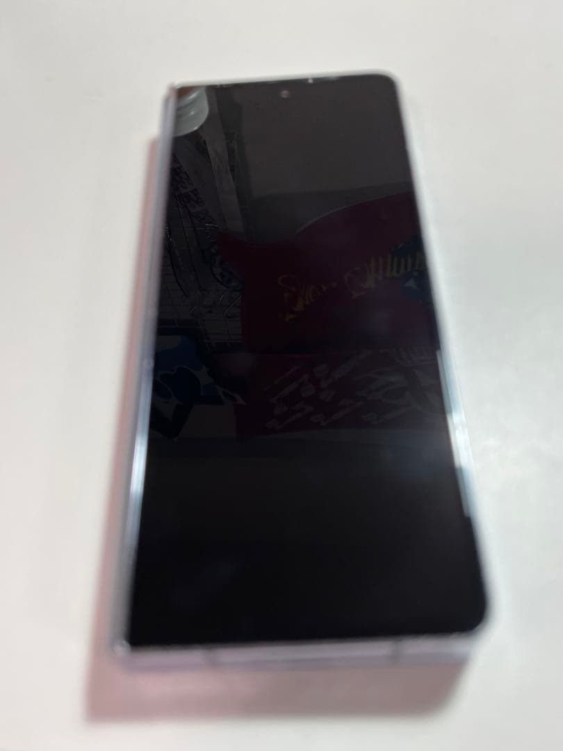 docomo 折りたたみ式スマートフォン パープル