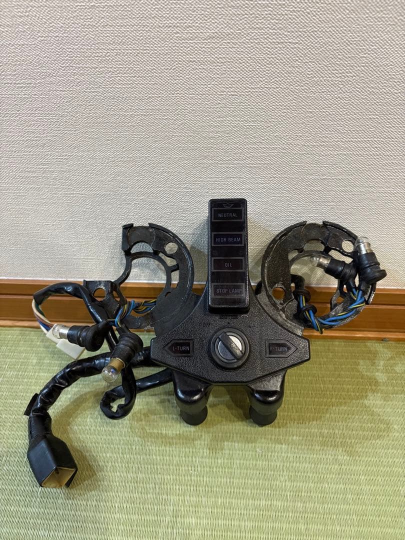 ⭐︎当時物⭐︎KZ系メーターブラケット　鍵付き