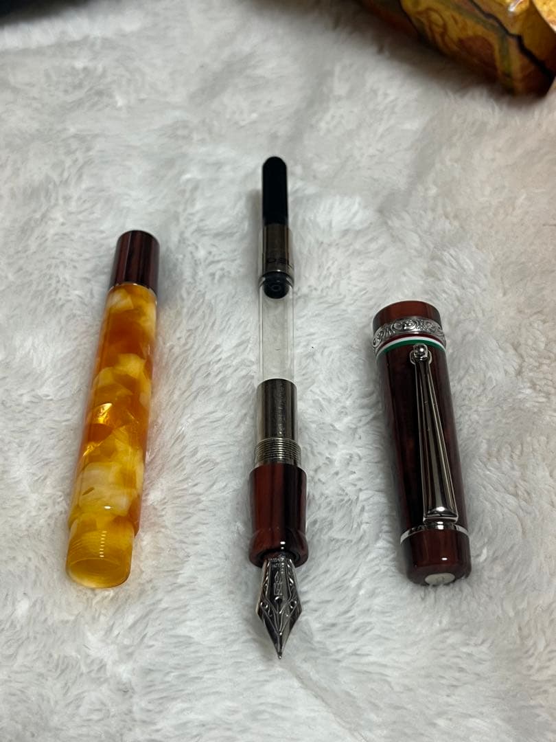 ☆日本限定50本 新品未使用 デルタ 万年筆 エミリアロマーニャ ニブF☆