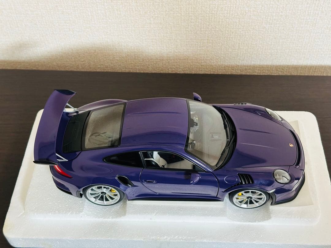 オートアート PORSCHE 911 GT3 RS