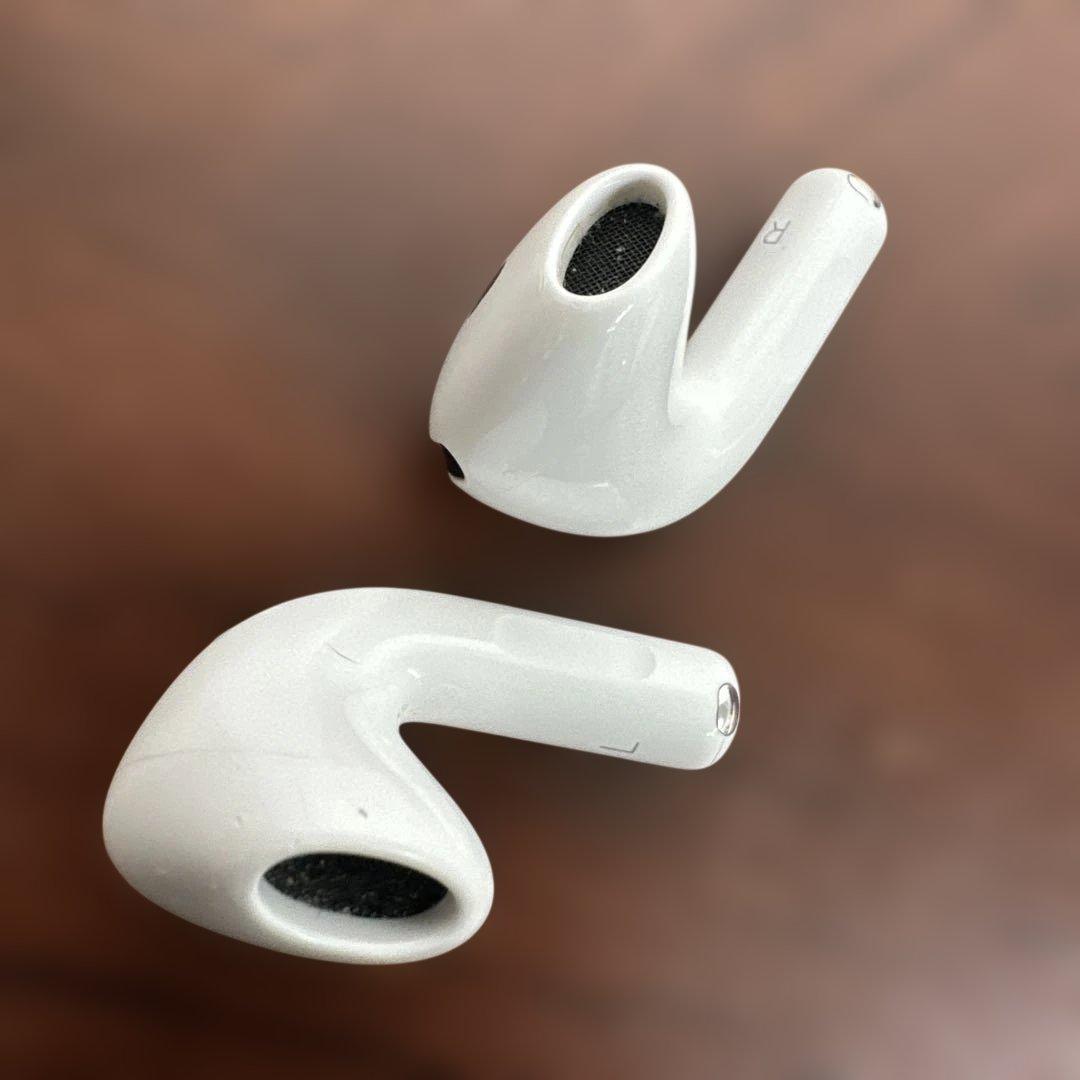 ★即使用可★Apple AirPods4 本体ケース イヤホン左右セット