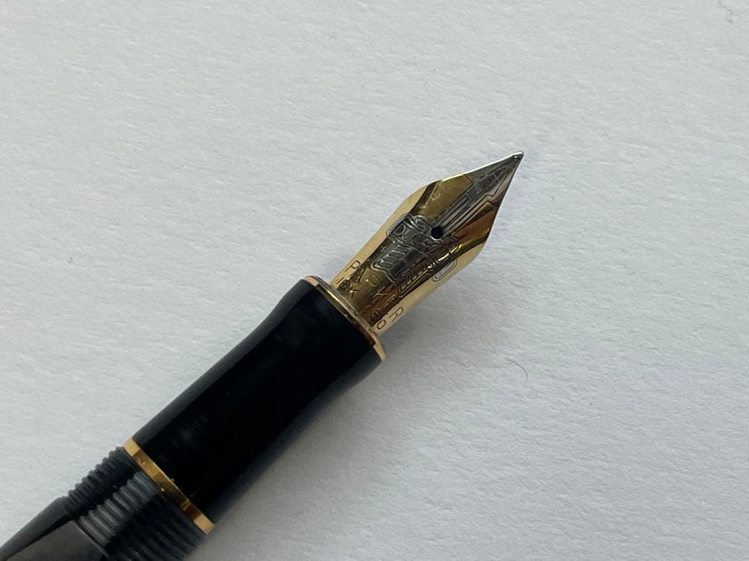 Paker デュオフォールド パールグレイ 万年筆 字幅F