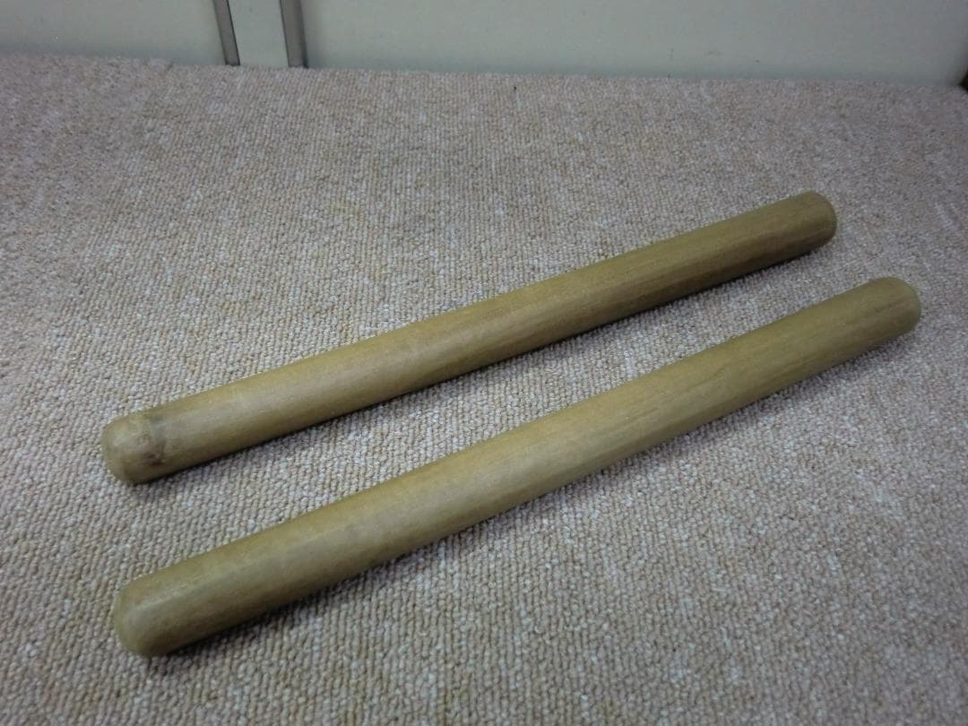 【中古品】締太鼓 面35cm 胴長15cm　台・バチ・バチ用収納袋付き