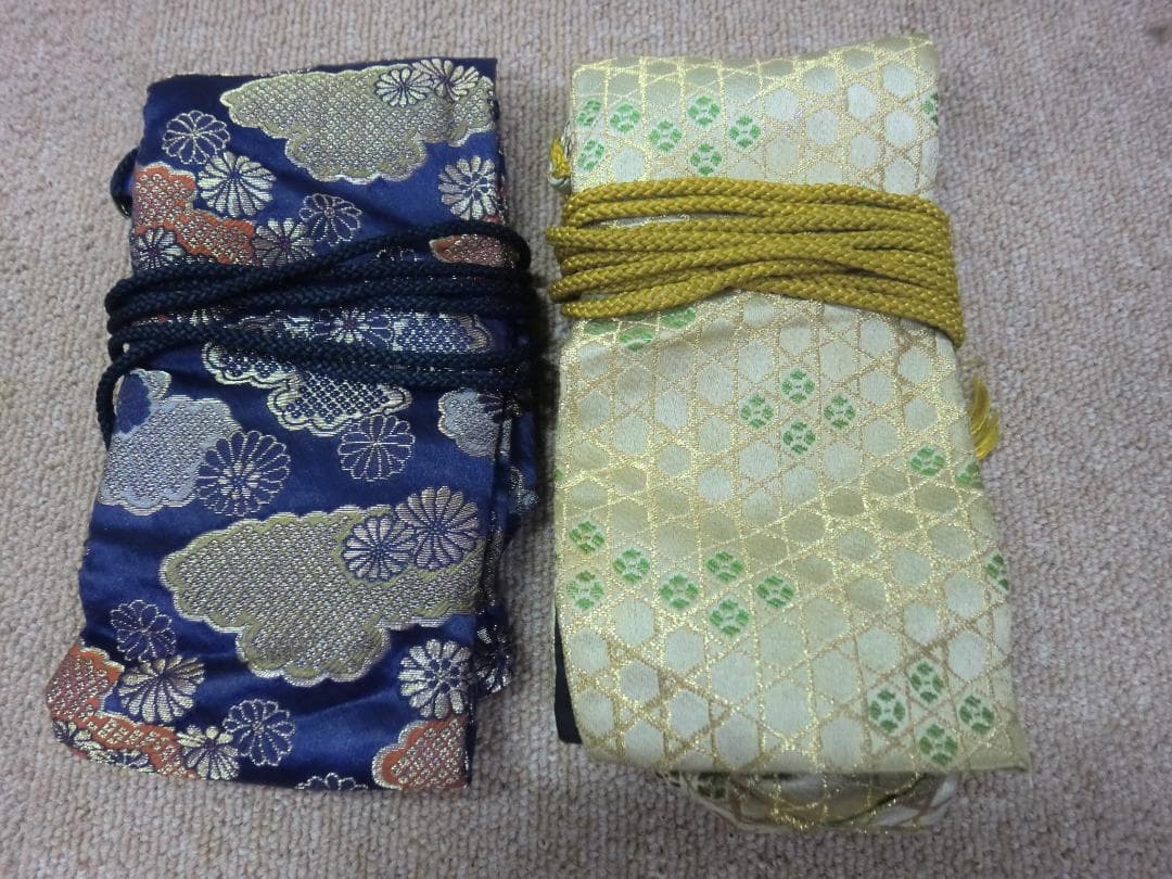 【中古品】締太鼓 面35cm 胴長15cm　台・バチ・バチ用収納袋付き