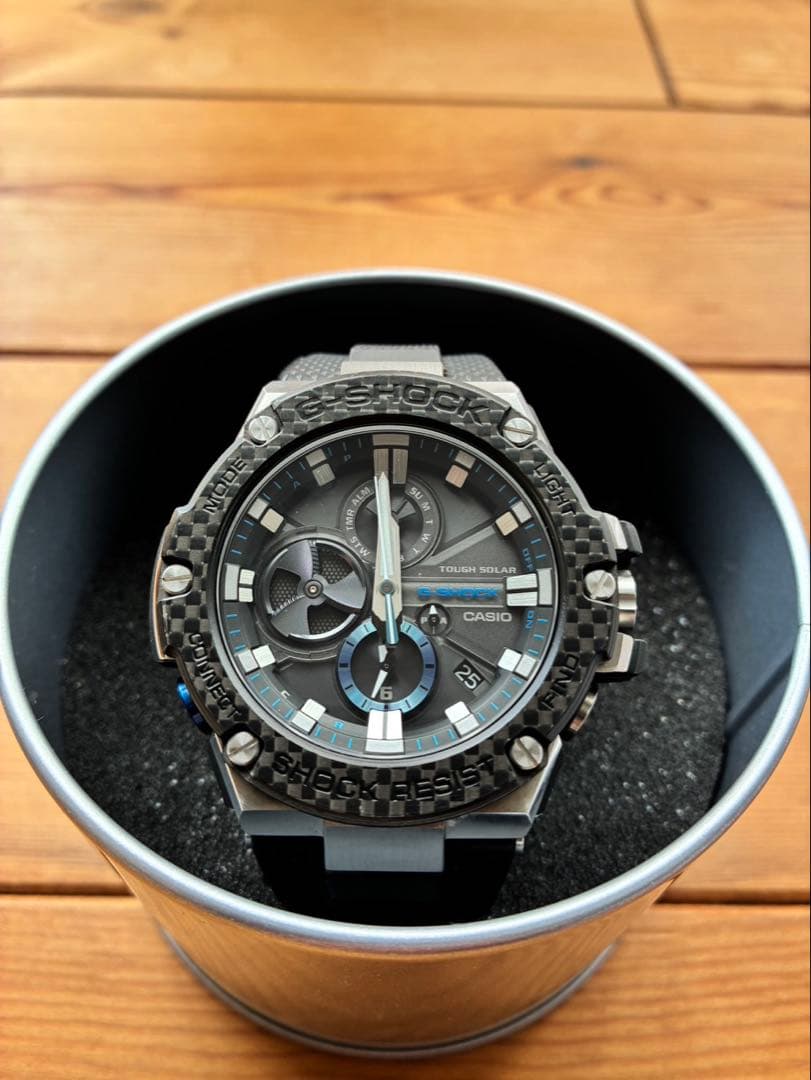 CASIO G-SHOCK　GST-B100XA-1AJF カーボンソーラー