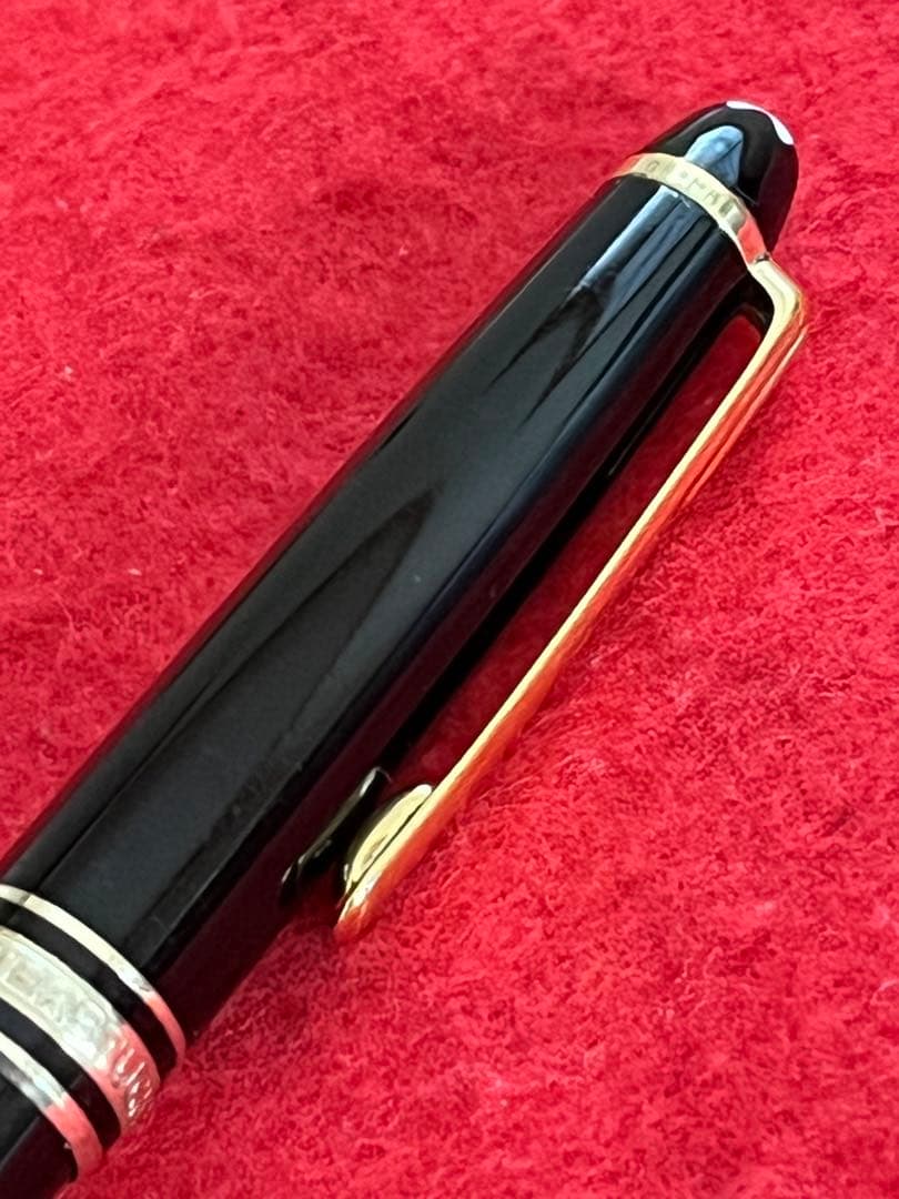 モンブランボールペン マイスターシュテュック 164ゴールド❗️艶やかです‼️