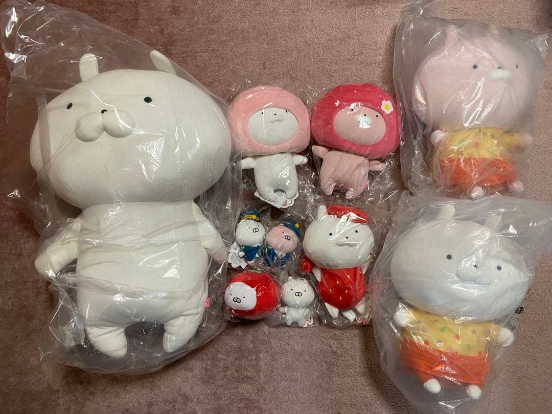 【新品】うさまる　ぬいぐるみ　いちご　セット
