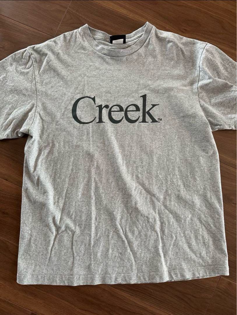 Creek グレー Tシャツ