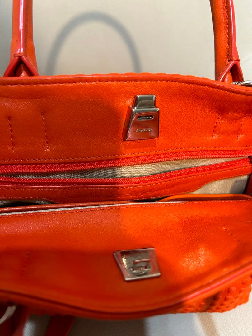 AKRIS AI スモールバッグ　2way オレンジ