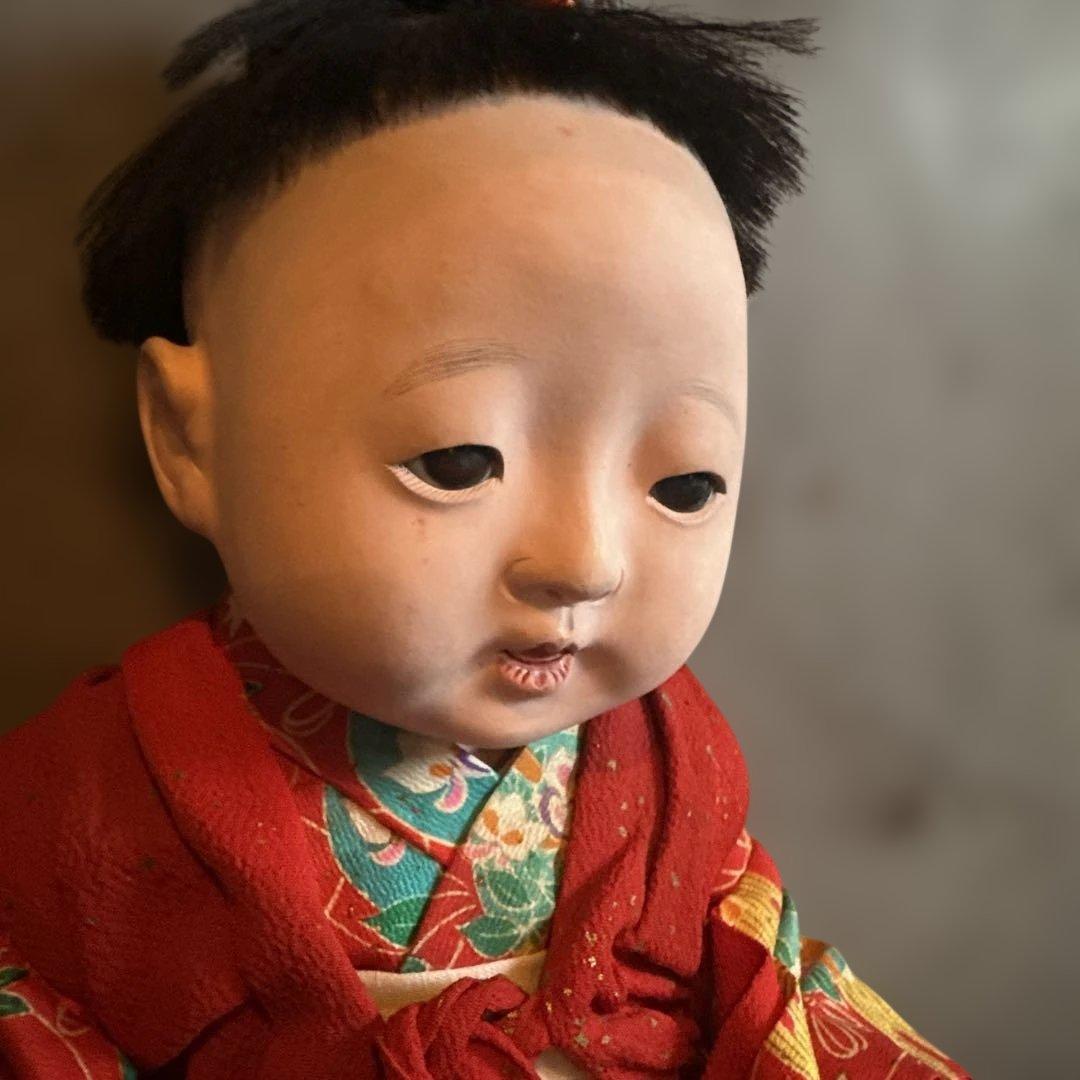 瞬間的お値下げ‼️ヴィンテージ　市松人形 赤と緑の花柄着物　幼子　かわいいあんよ