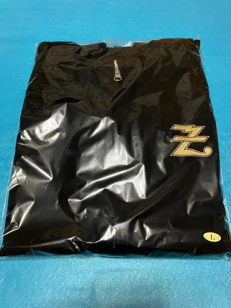 矢沢永吉★パーカー★スリーロゴ★Lサイズ★ 新品・未開封品