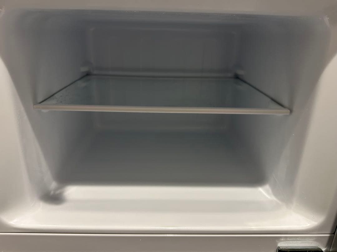 Hisense 2ドア冷蔵庫 HR-B12E2W 1月半ば発送※１週間後出品終了