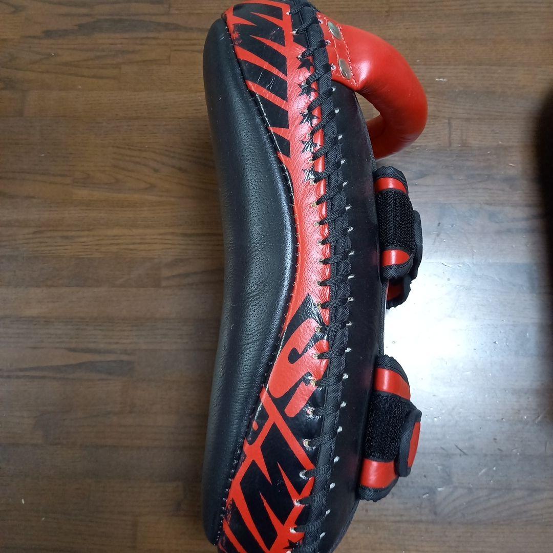 TWINS SPECIAL キックミット M