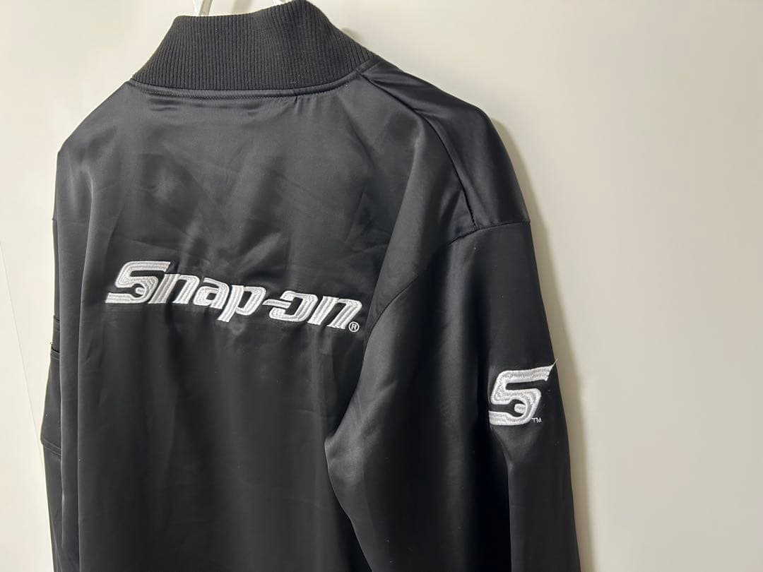 値下げ依頼対応中　スナップオン　数量限定　MA-1風ジャケット