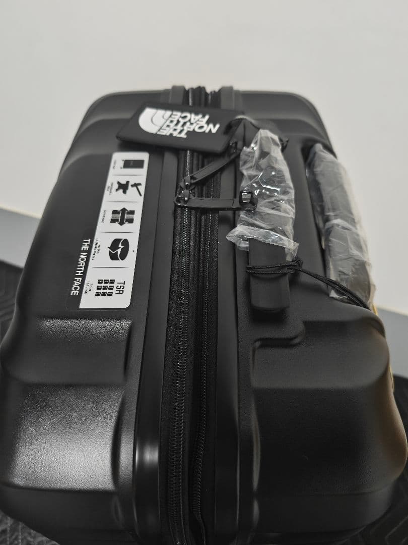 THE NORTH FACE 韓国限定　キャリーケース　24インチ