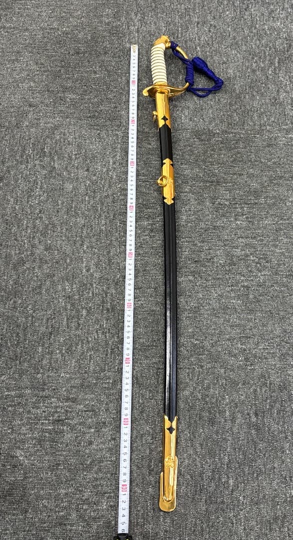 も*ん様 旧日本軍 帝国海軍 軍刀 指揮刀 模造刀 模造刀身 サーベル 刀帯