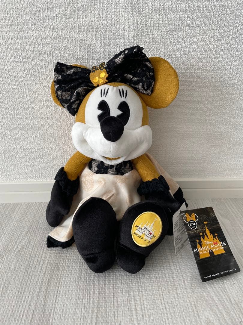 メインアトラクション　ミニー　2月　カリブの 海賊　海外ディズニー