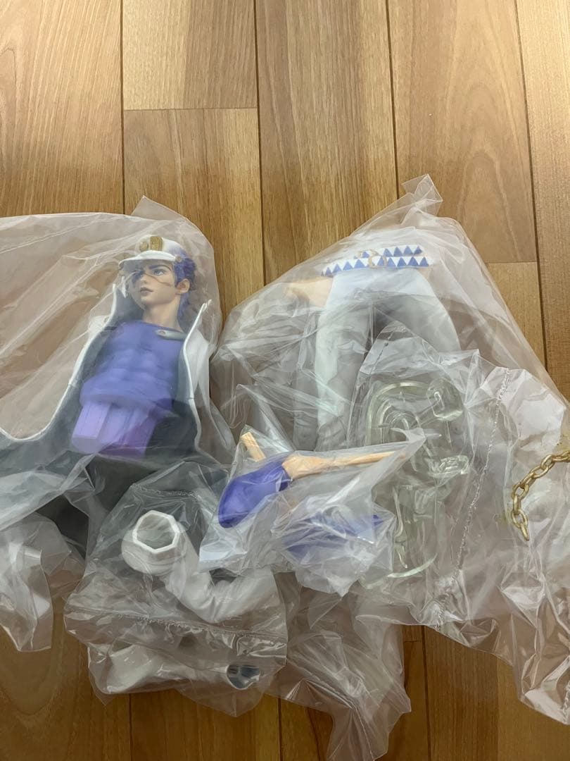 ジョジョ　空条承太郎　100体限定フィギュア　当選品　とるナビ