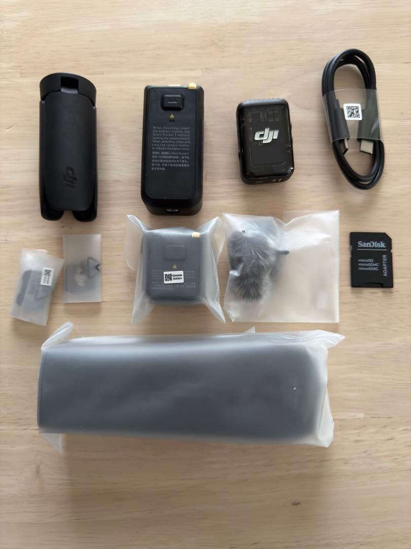 DJI OSMO POCKET3 クリエイターコンボ SDカード付き