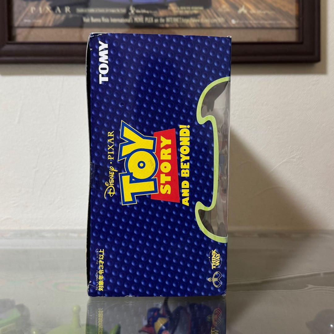 【 超激レア 】 トイストーリー　バズライトイヤー　ディズニーストア