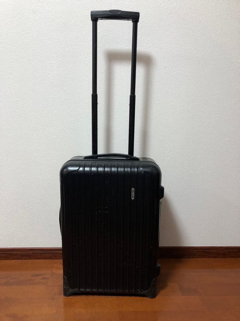 ※難あり【USED】リモワ　機内持込　二輪スーツケース　ブラック