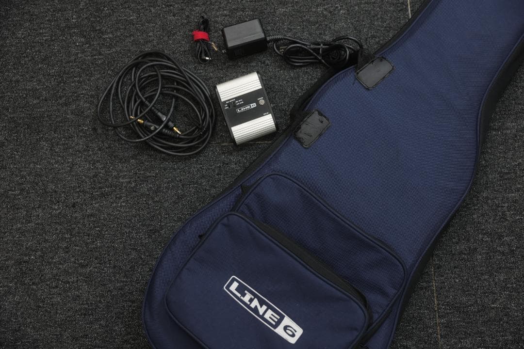 【9034】 Line6 Variax Bass 700 バリアックス ベース