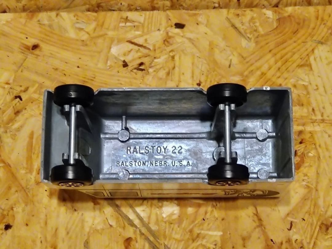 スナップオン　スナップオンバン　ミニカー　ホワイト