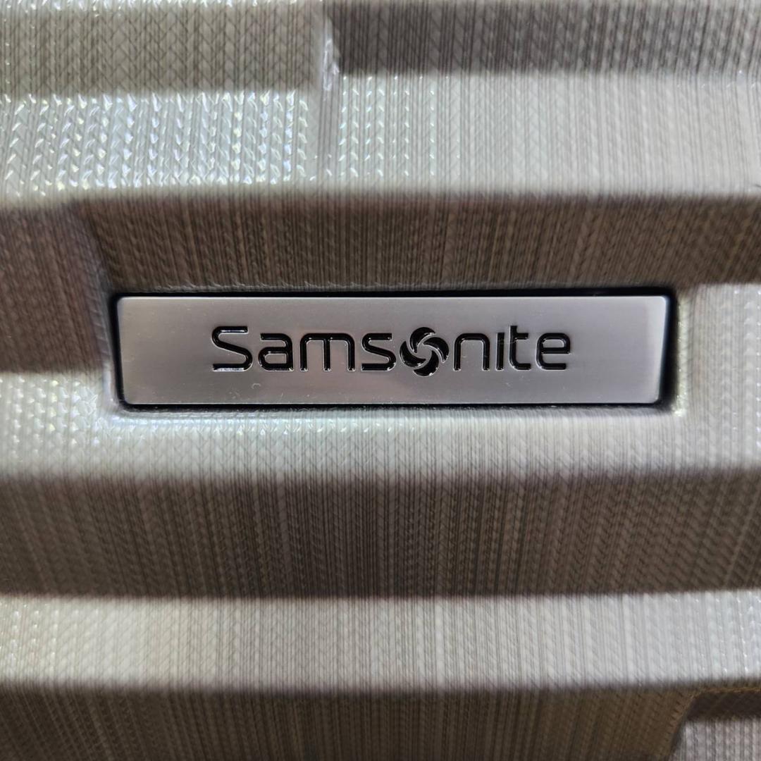 ★サムソナイト　スーツケース　ART.57053　機内持ち込みサイズ