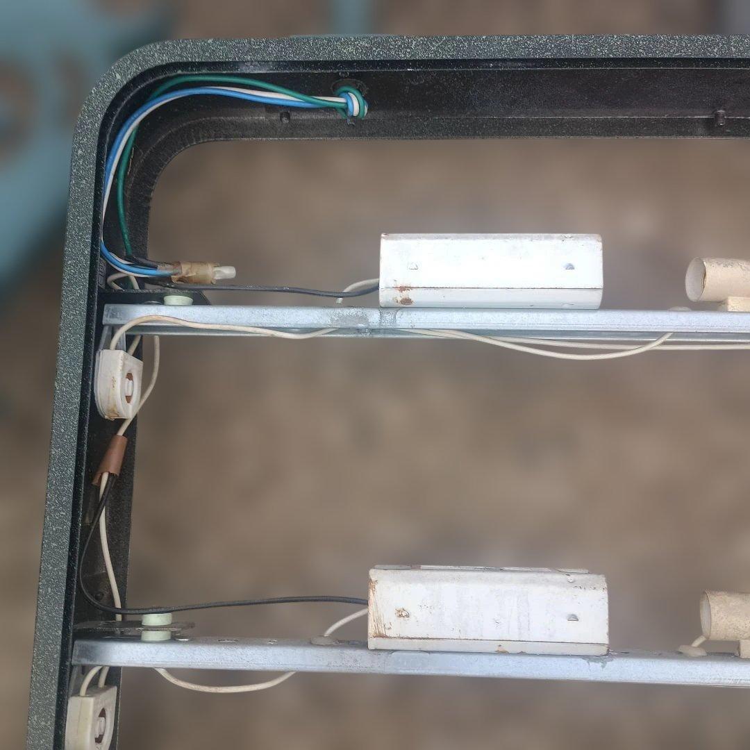 5135）アンティーク風　突き出し看板・看板　アルミ製（ブロンズ風仕上げ））