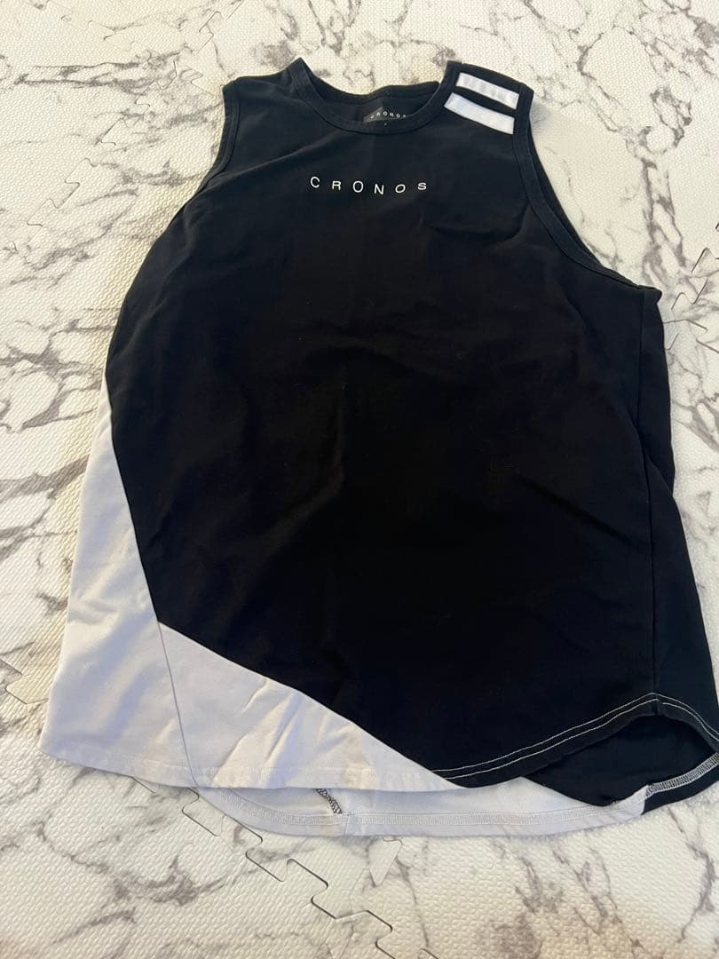 クロノス　CRONOS タンクトップ4枚セット