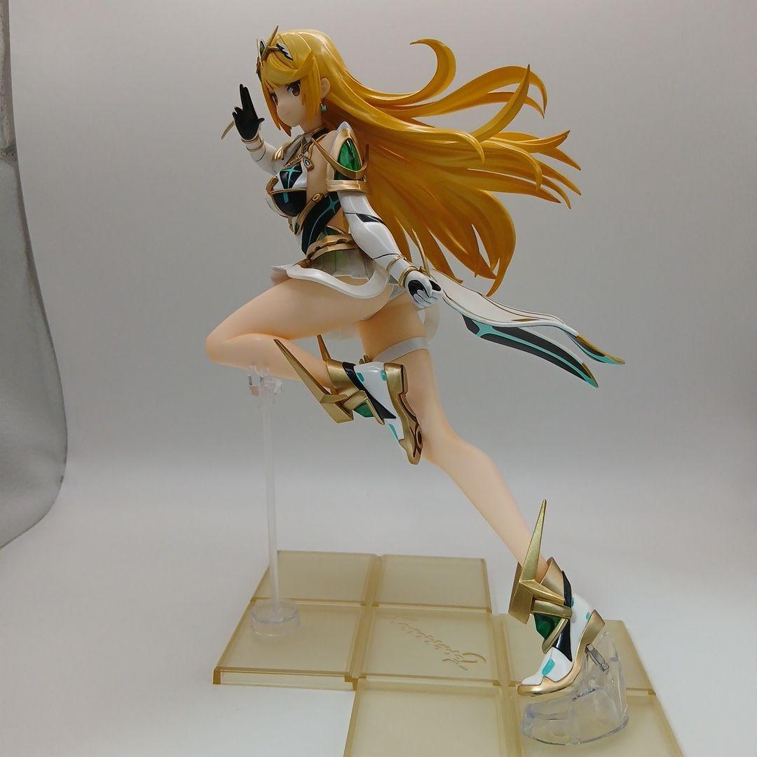 ゼノブレイド2　グッドスマイルカンパニー　フィギュア　ヒカリ