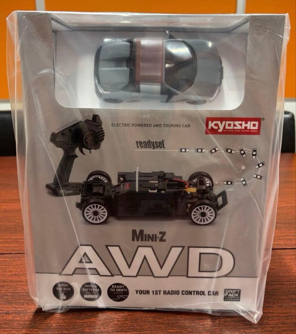 New!! KYOSHO Mini-Z AWD 電動ラジコンカー　【新品未開封】