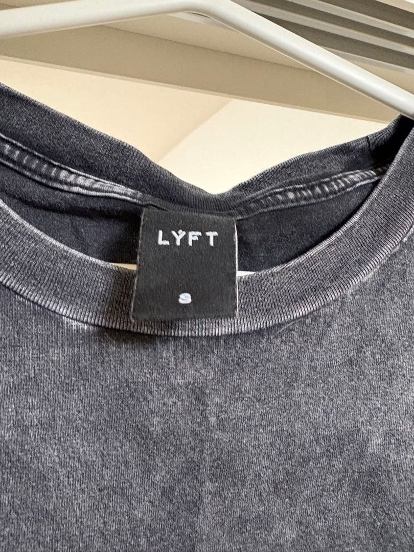 【完売品】LYFT タンクトップ Sサイズ
