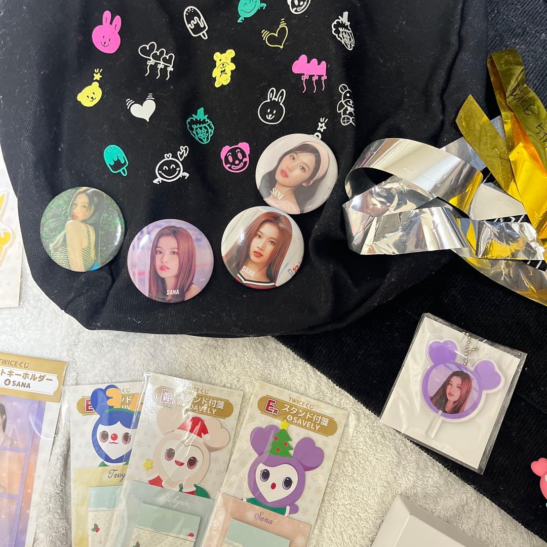 TWICE 公式グッズセット「サナペン」
