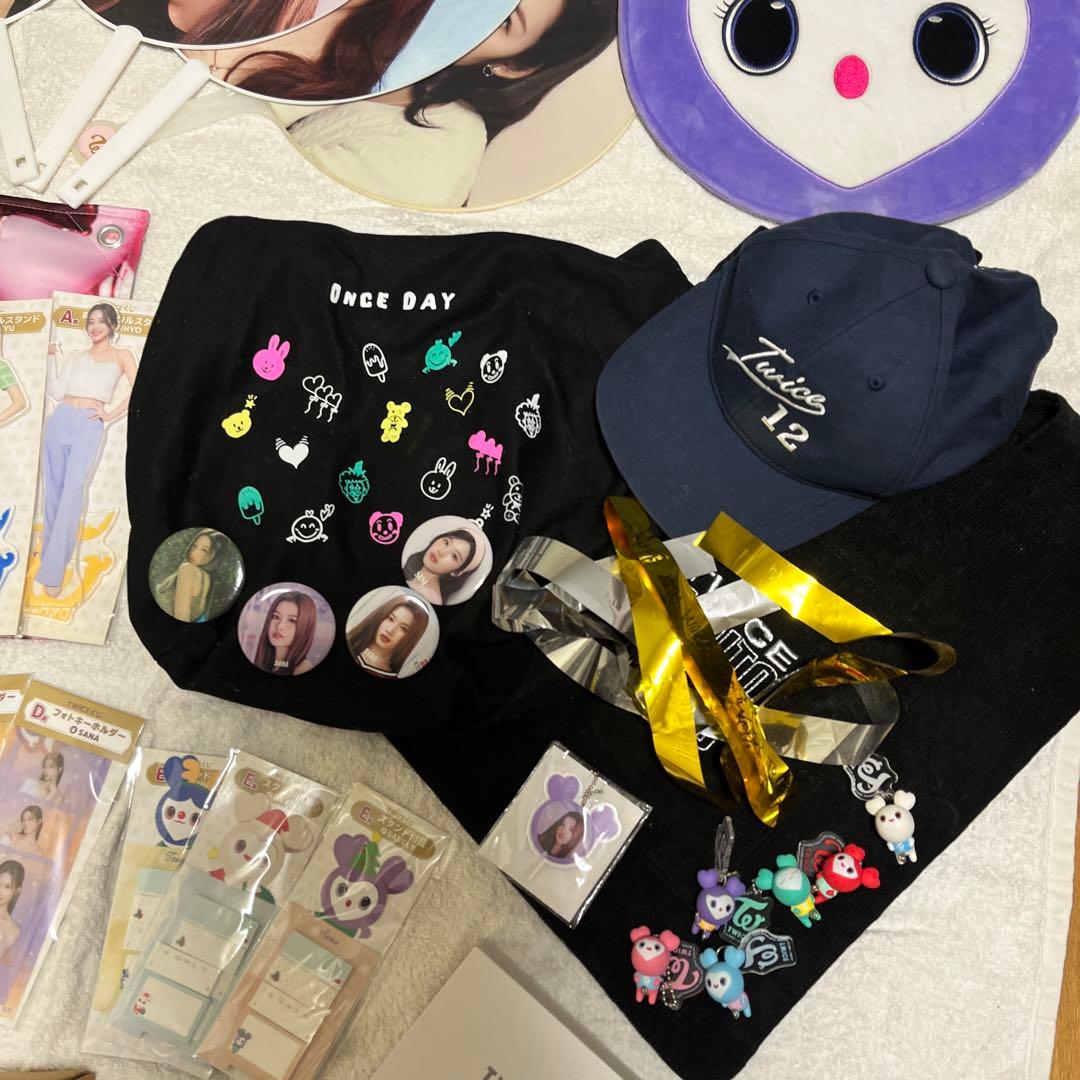 TWICE 公式グッズセット「サナペン」