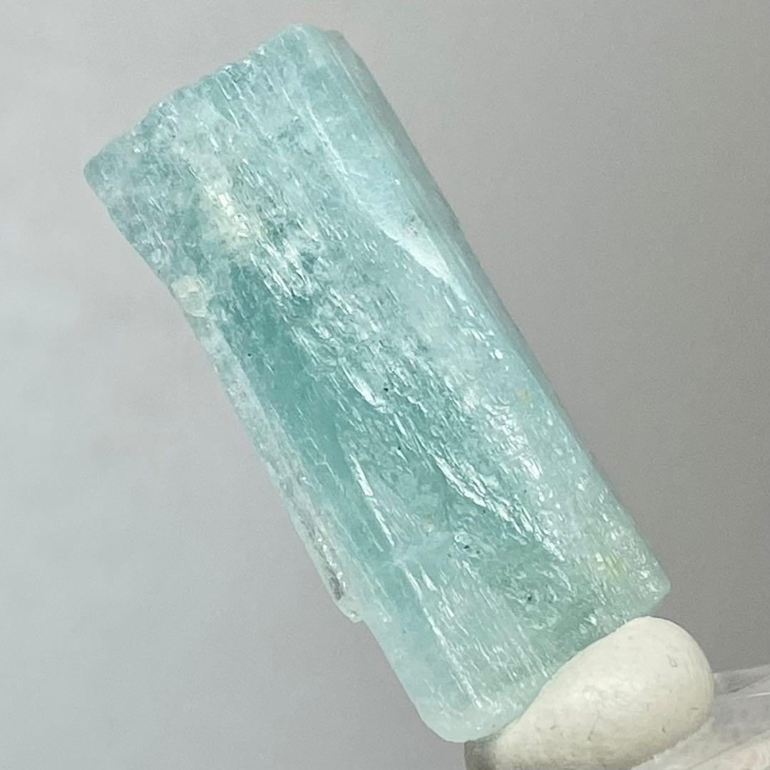 ベリル　アクアマリン　緑柱石　鉱物標本　原石　天然石　ストーン　エメラルドコア