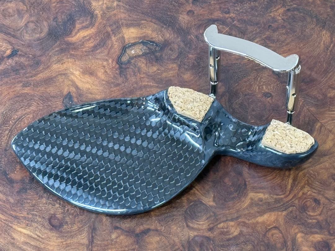 【新品】Herdim バイオリン用カーボン製あご当て #339831