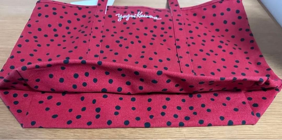 【レア　草間弥生×UNIQLO コラボ　大容量トートバック】