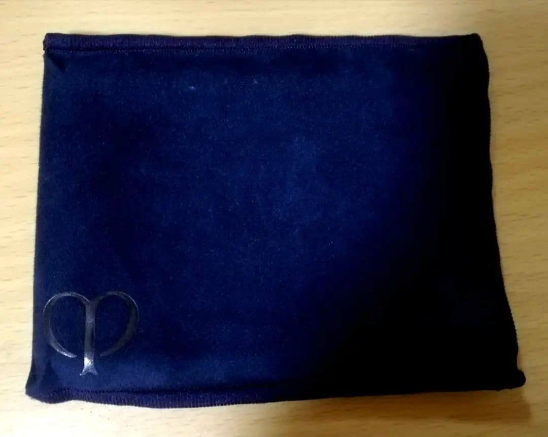 MM クレ・ド・ポー ボーテ タンプードルエクラ【オークル00】パンソー付