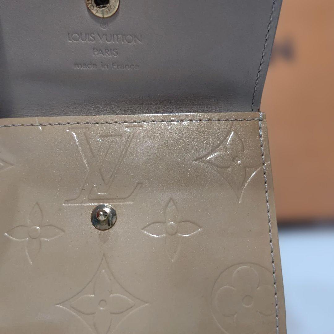 美品　LOUIS VUITTON ルイヴィトン ヴェルニ 三つ折り財布