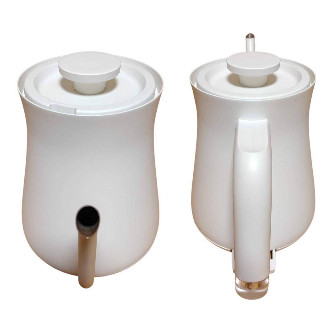 【動作OKな美品】バルミューダ　ザ・ポット　電気ケトル　ホワイト　K02A-WH