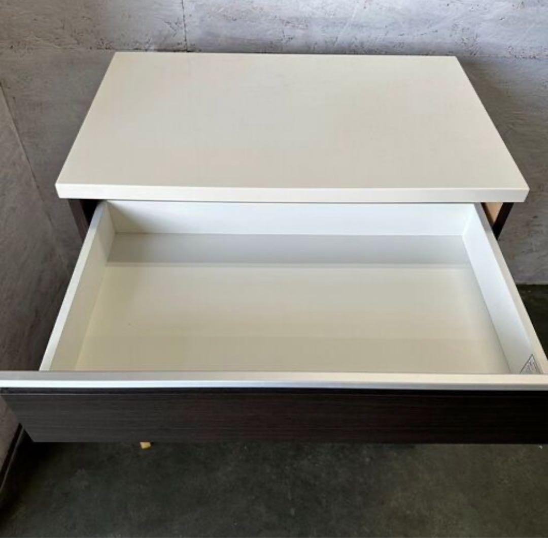 木製ダークブラウンキャビネット　ニトリ